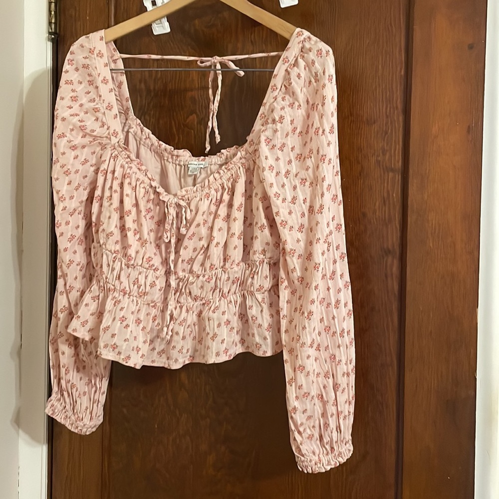 American Eagle puff sleeve ruched blouse